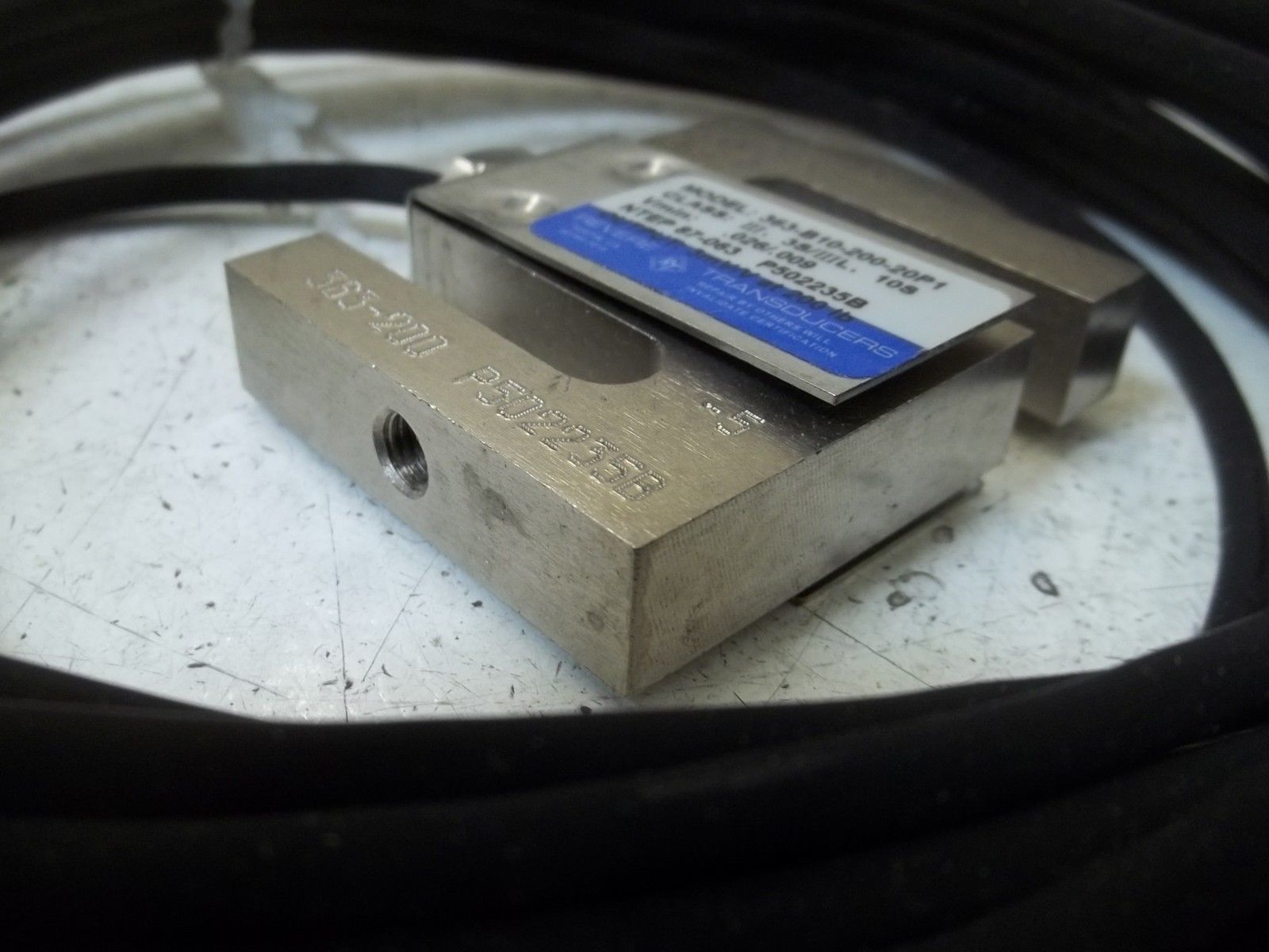 REVERE TRANSDUCERS 363-B10-200-20P1 LOAD CELL 200lbs NSMP