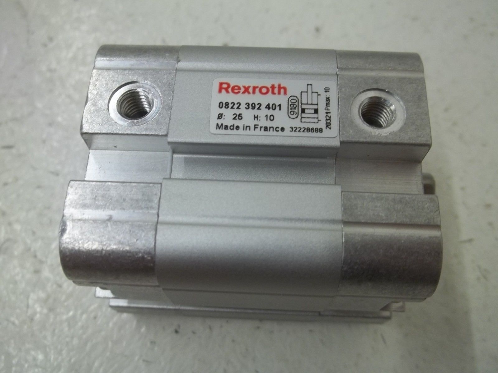 REXROTH 0822392401 PNEUMATIC CYLINDER UNMP