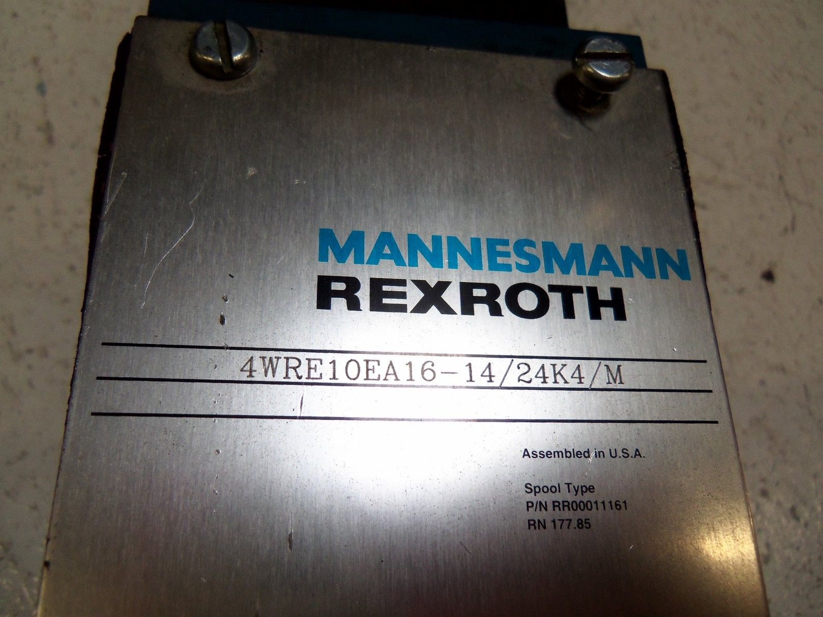 REXROTH 4WRE10EA16-14/24K4/M DIRECTIONAL VALVE UNMP