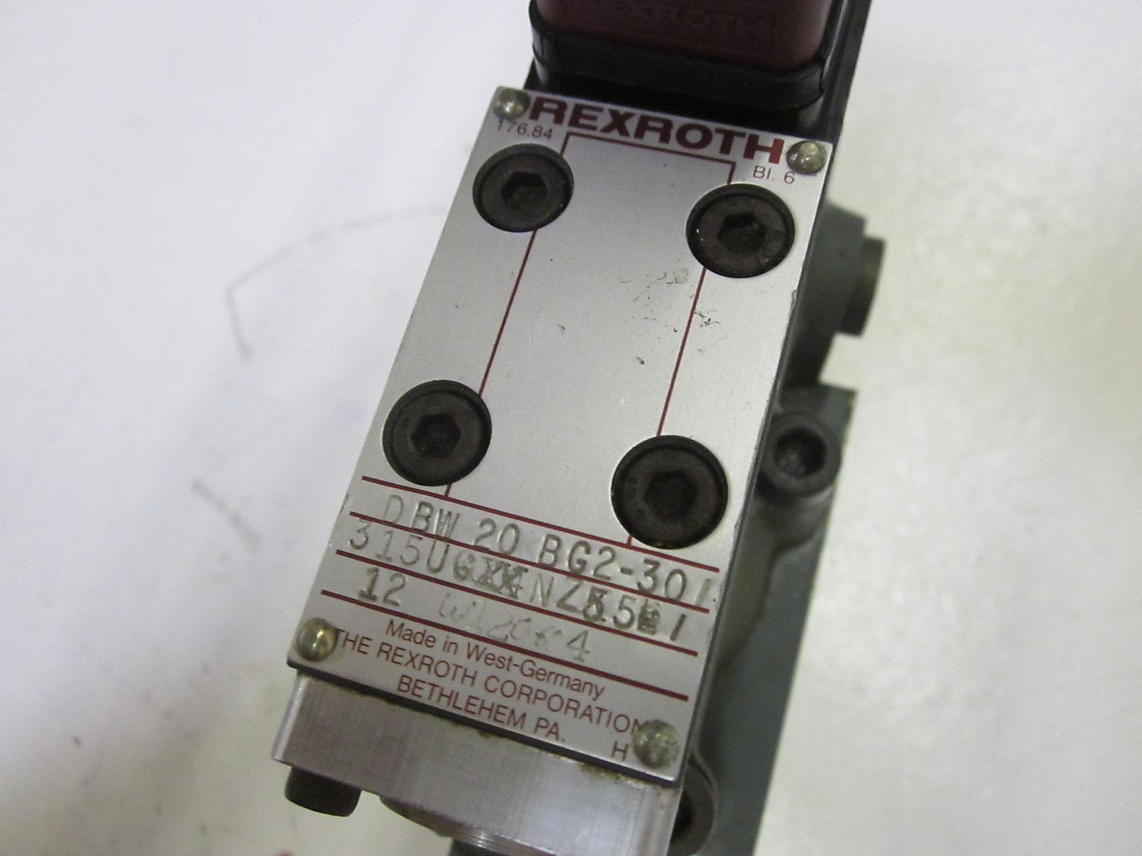 REXROTH DBW 20 BG2-301 315UGXXNZ55L1 VALVE  UNMP