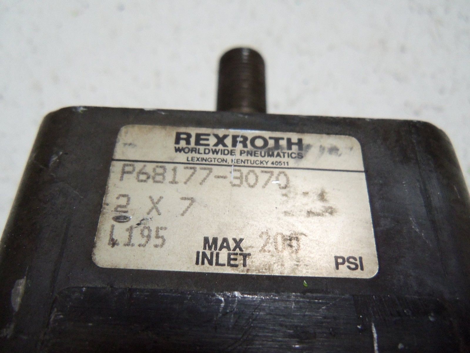 REXROTH P68177-3070 UNMP