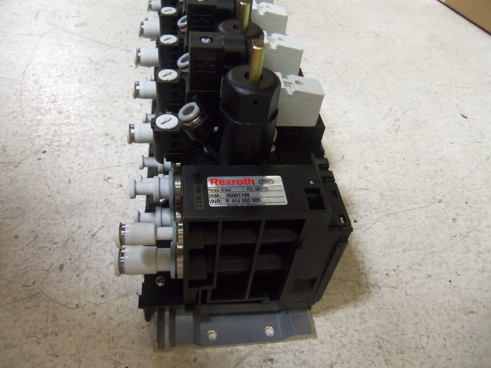 REXROTH R414000588 NSMP