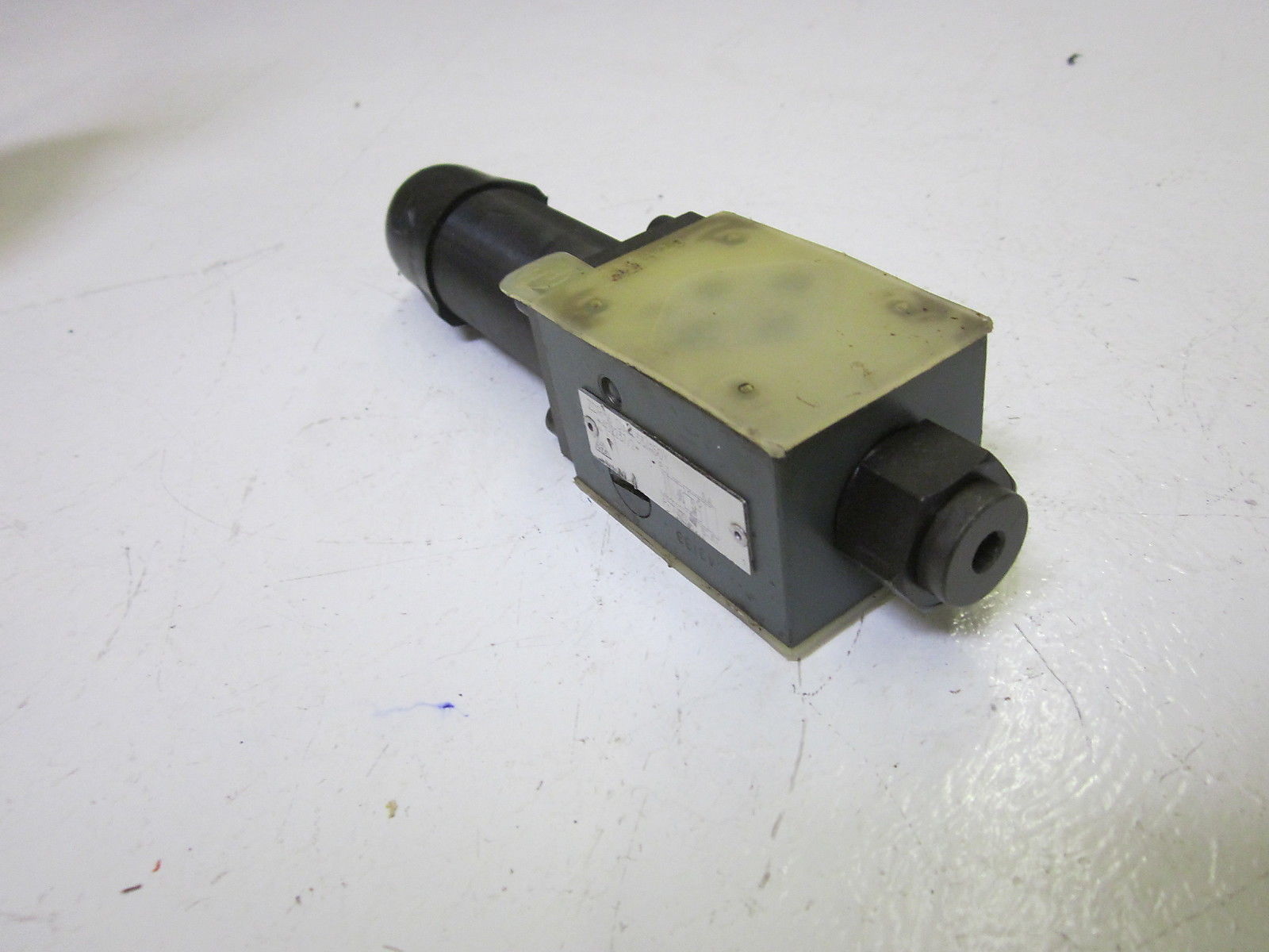 REXROTH ZDR 6 DA2-33/150Y UNMP