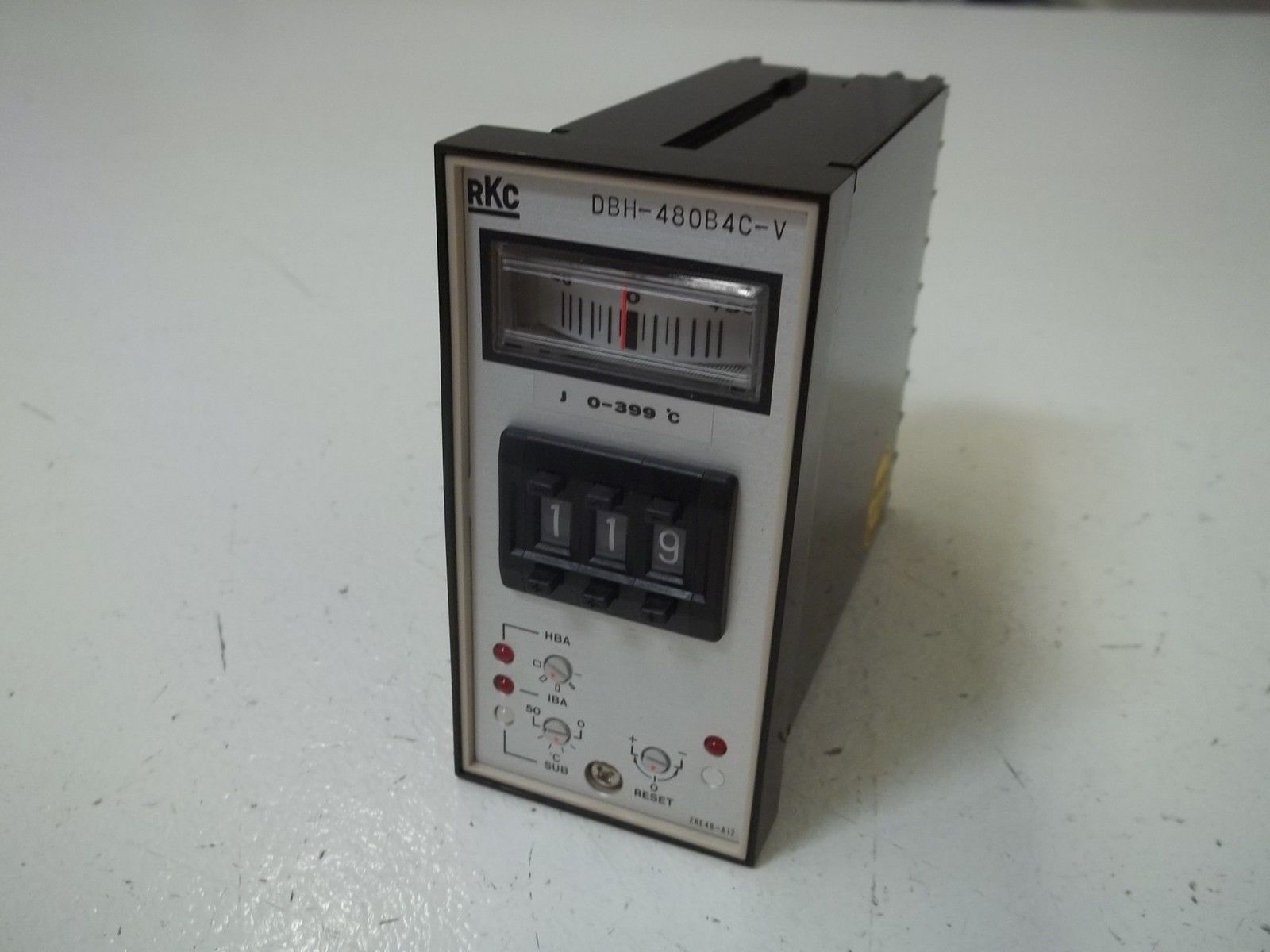 RKC KOGYO CO.  DBH-480B4C-VHX2 TEMPERATURE CONTROL NSMP