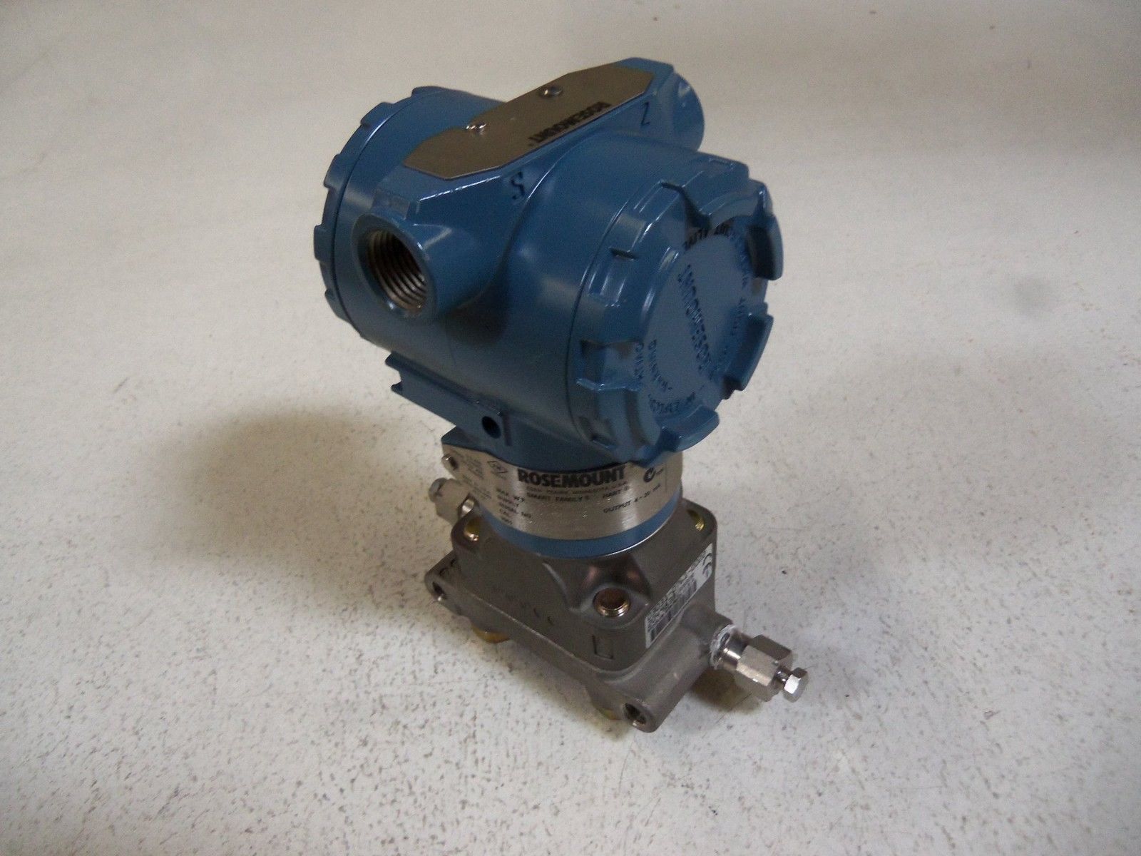 ROSEMOUNT 3051CD2A22A1AB4  PRESSURE TRANSMITTER UNMP