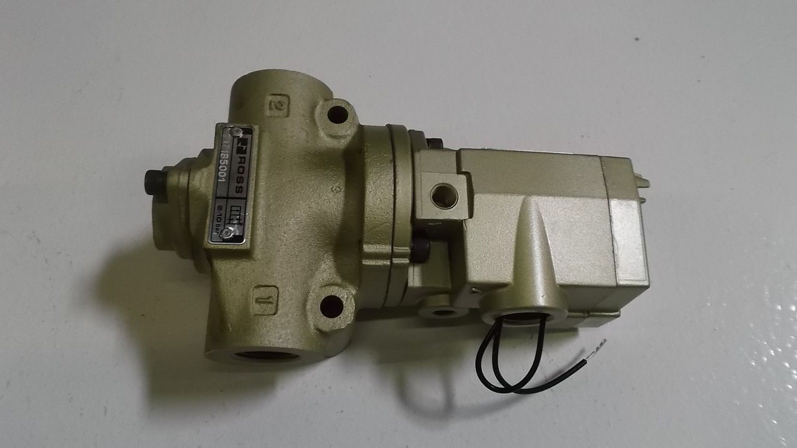 ROSS SOLENOID VALVE 2171B5001  UNMP