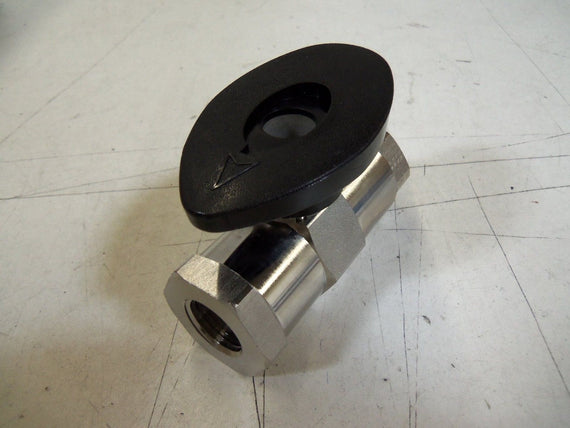 ROTOBALL 72 SERIES 2-WAY LOW PROFILE BALL VALVES 7222F8Y * NEW NO BOX*