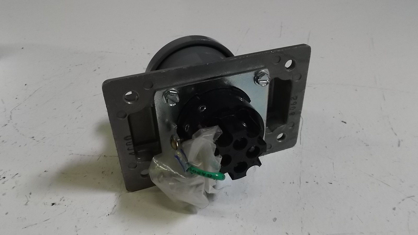 RUSSELL STOLL RECEPTACLE SKR12G NSMP
