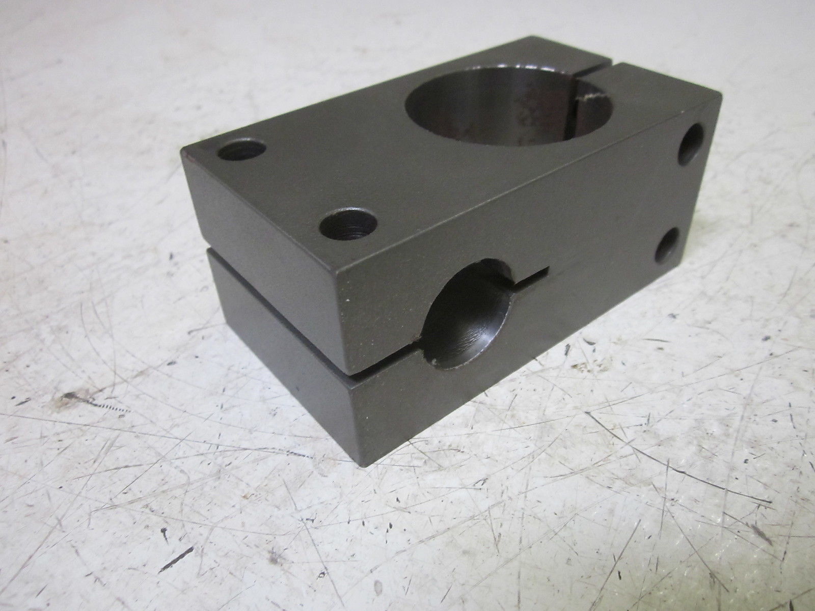 ROD GUIDE S2751847 B4-8 UNMP