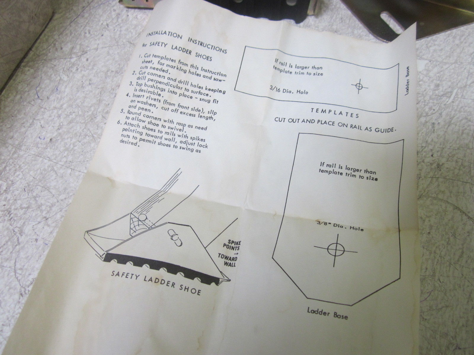 SAFETY LADDER SHOES NSMP