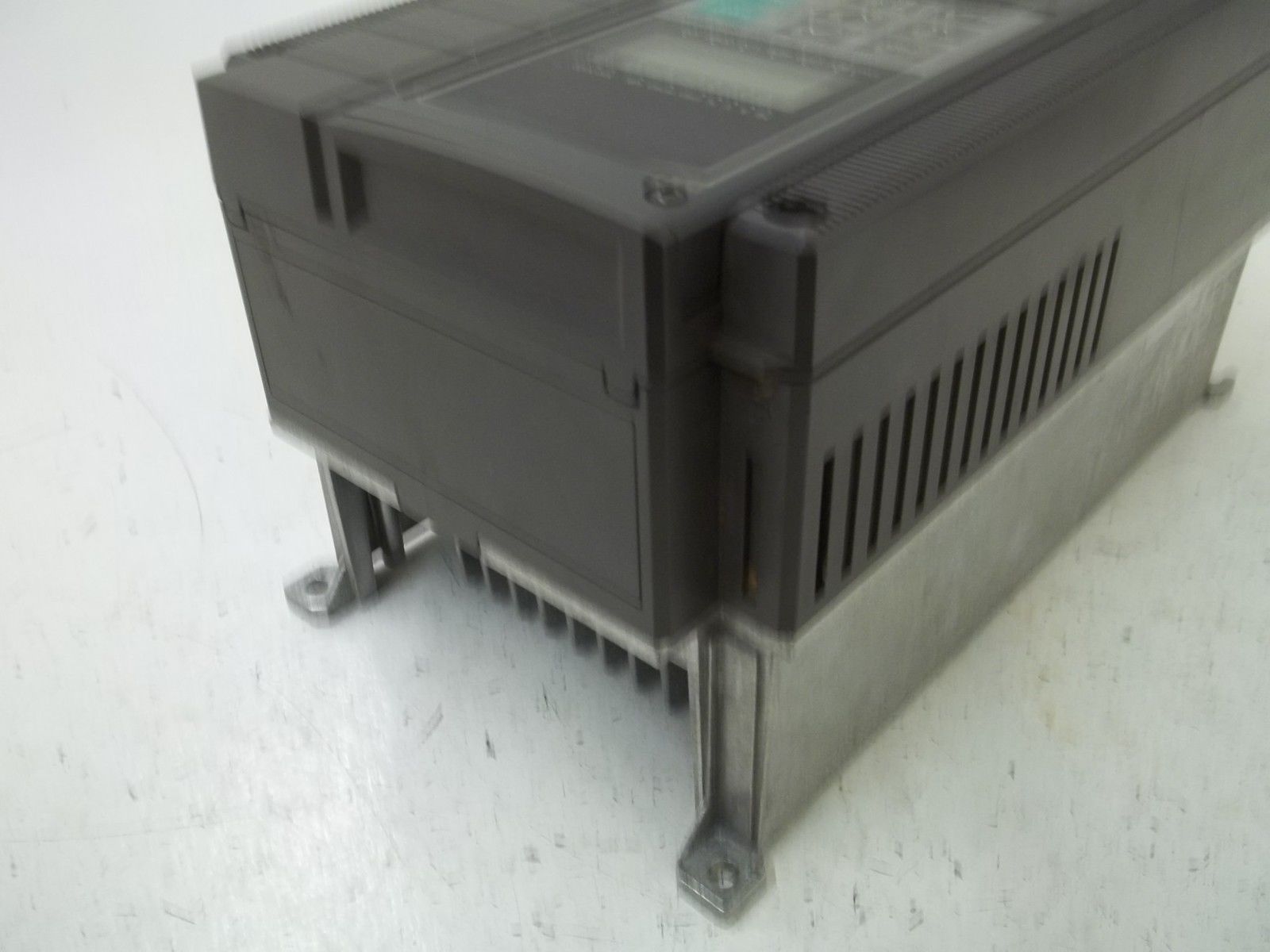 SAFTRONICS GP10E1ST34002B1 AC DRIVES UNMP