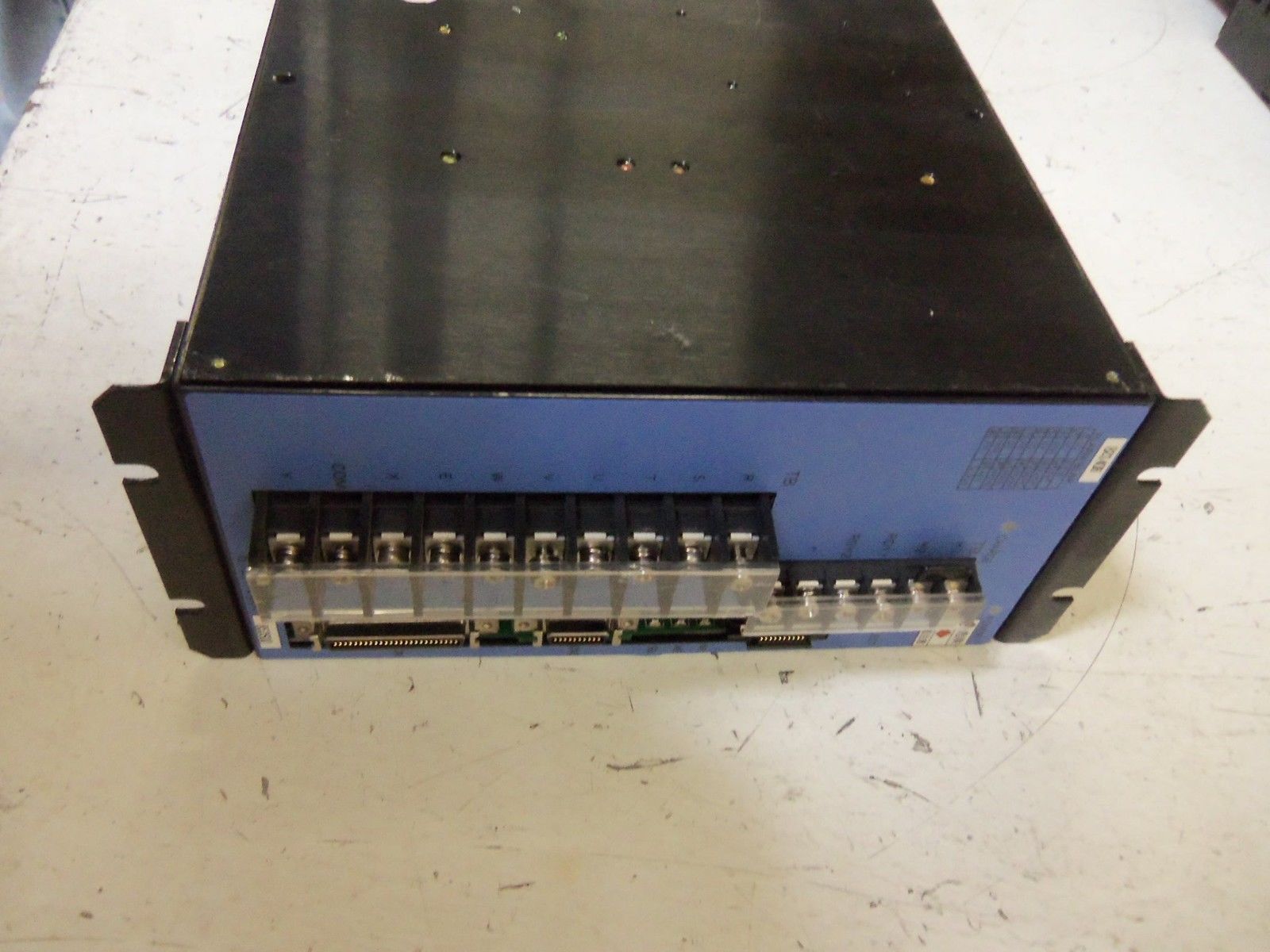 SANYO DENKI 67ZA100A853S00 SERVO AMPLIFIER UNMP