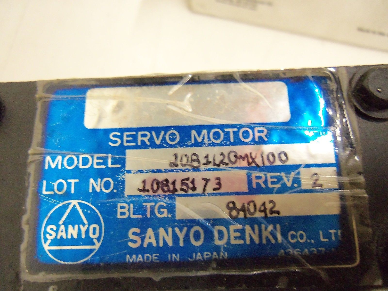 SANYO DENKI SERVO MOTOR 20B1L20MX100 UNMP