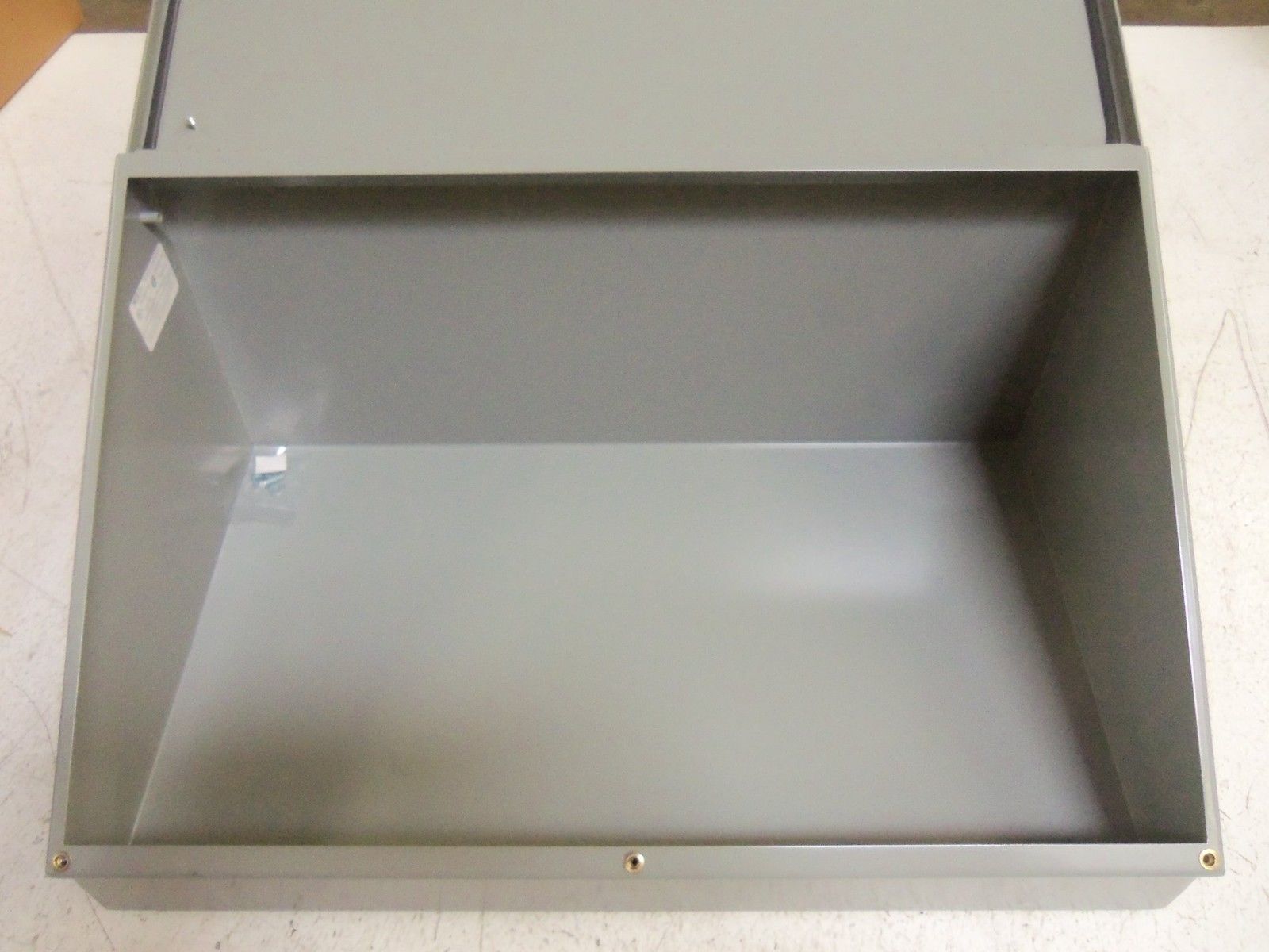 SCE SCE-16C24 ENCLOSURE NSNP