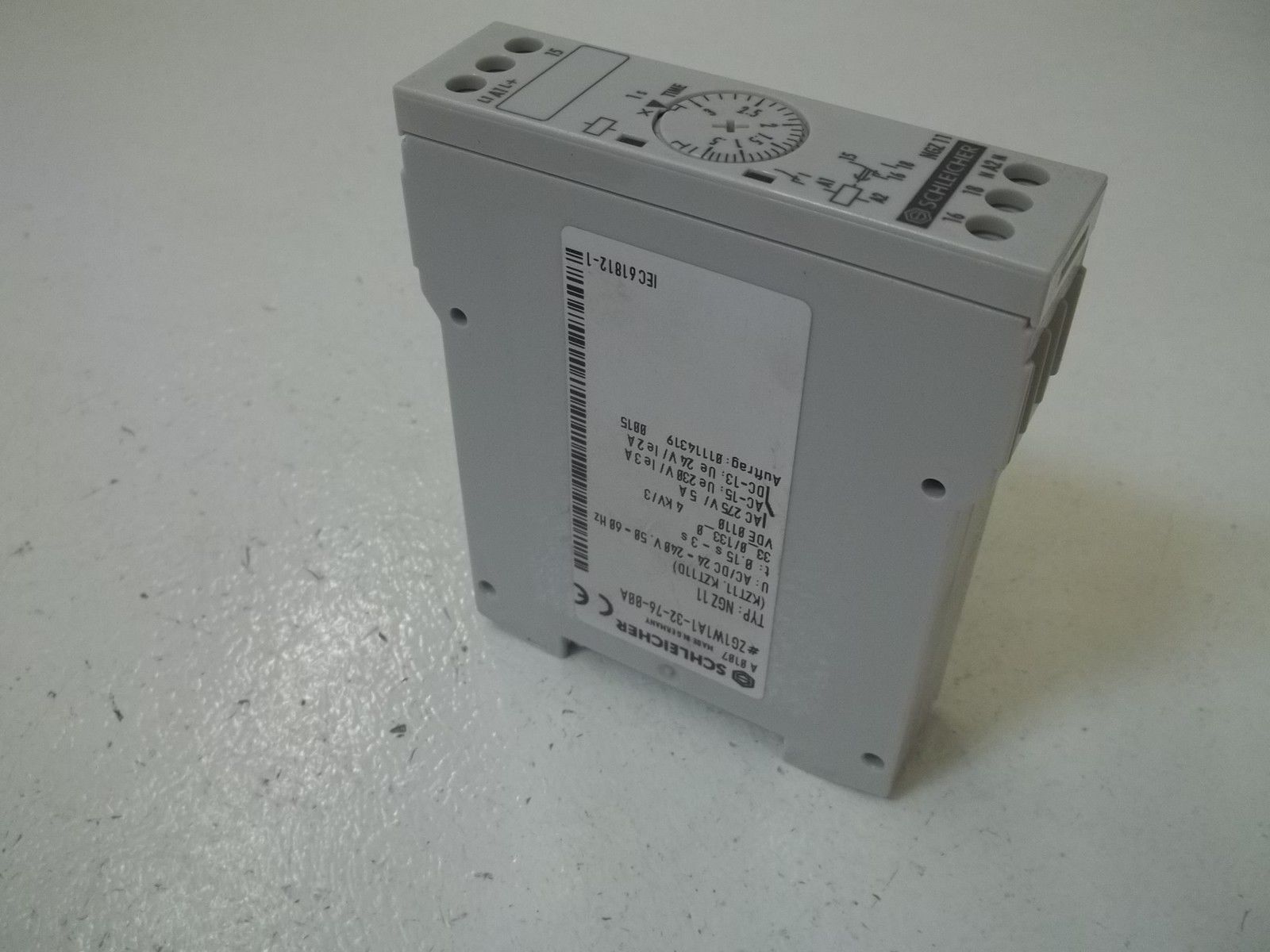 SCHLEICHER ZG1W1A1-32-76-00A TIMER TYPE NGZ11 0.15S-3S NSMP