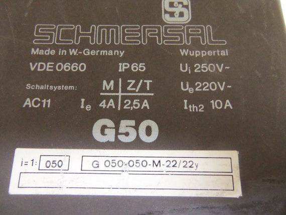 SCHMERSAL G050-050-M-22/22Y SWITCH *USED*