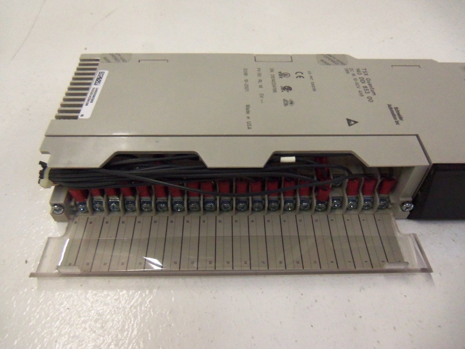 SCHNEIDER AUTOMATION INC. 140DDI85300 *NEW NO BOX*
