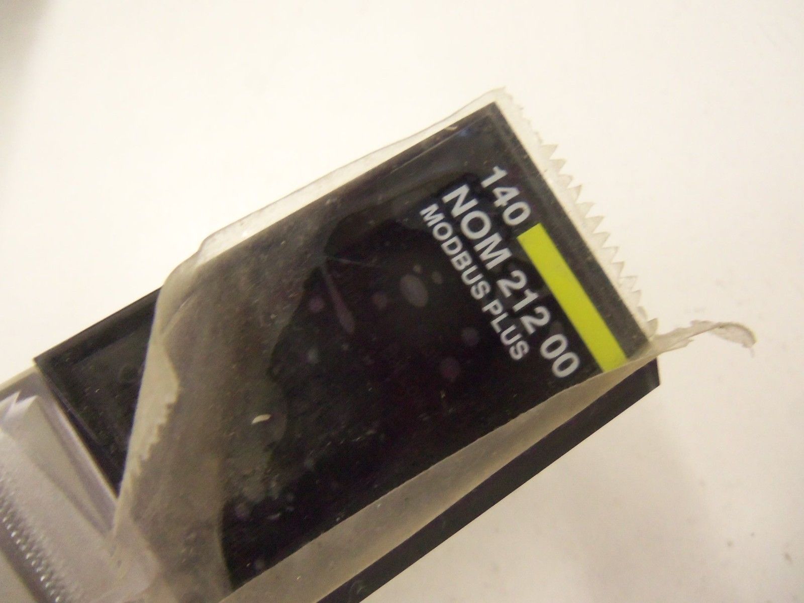 SCHNEIDER AUTOMATION INC. 140NOM21200 NSNP