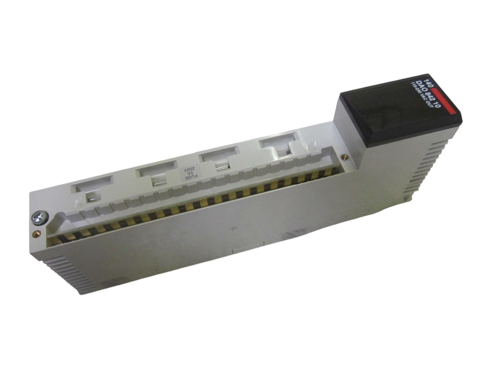 SCHNEIDER ELECTRIC 140DAO84210 UNMP
