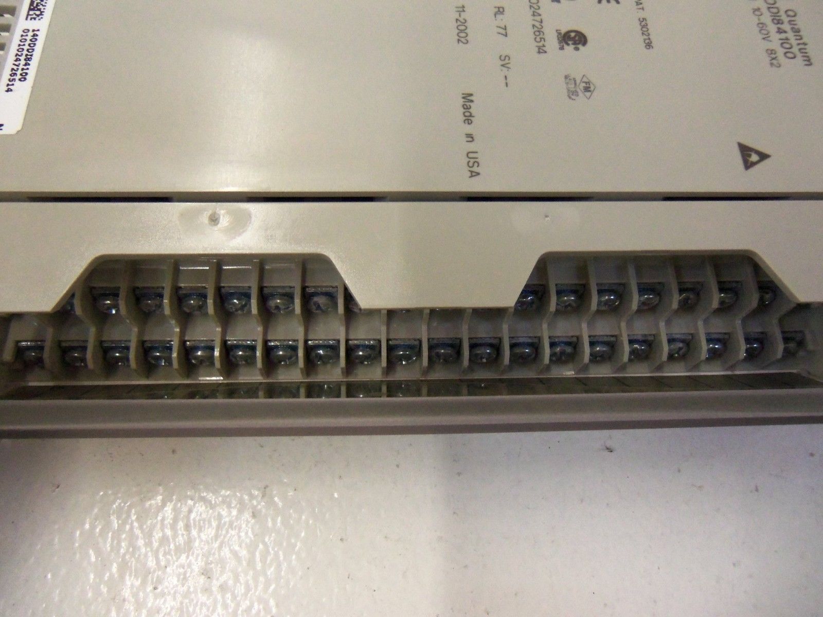 SCHNEIDER AUTOMATION INC. 140DDI84100 *NEW NO BOX*