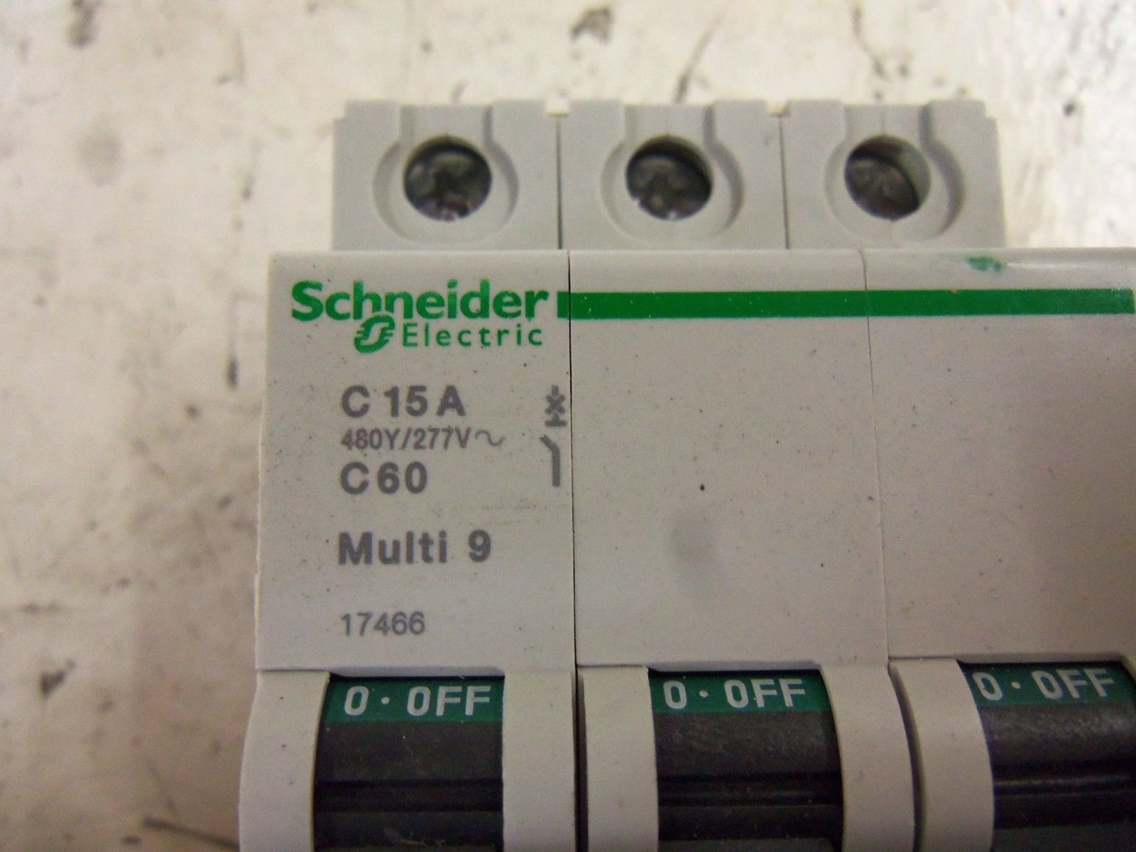 SCHNEIDER ELECTRIC 17466 CIRCUIT PROTECTOR NSMP