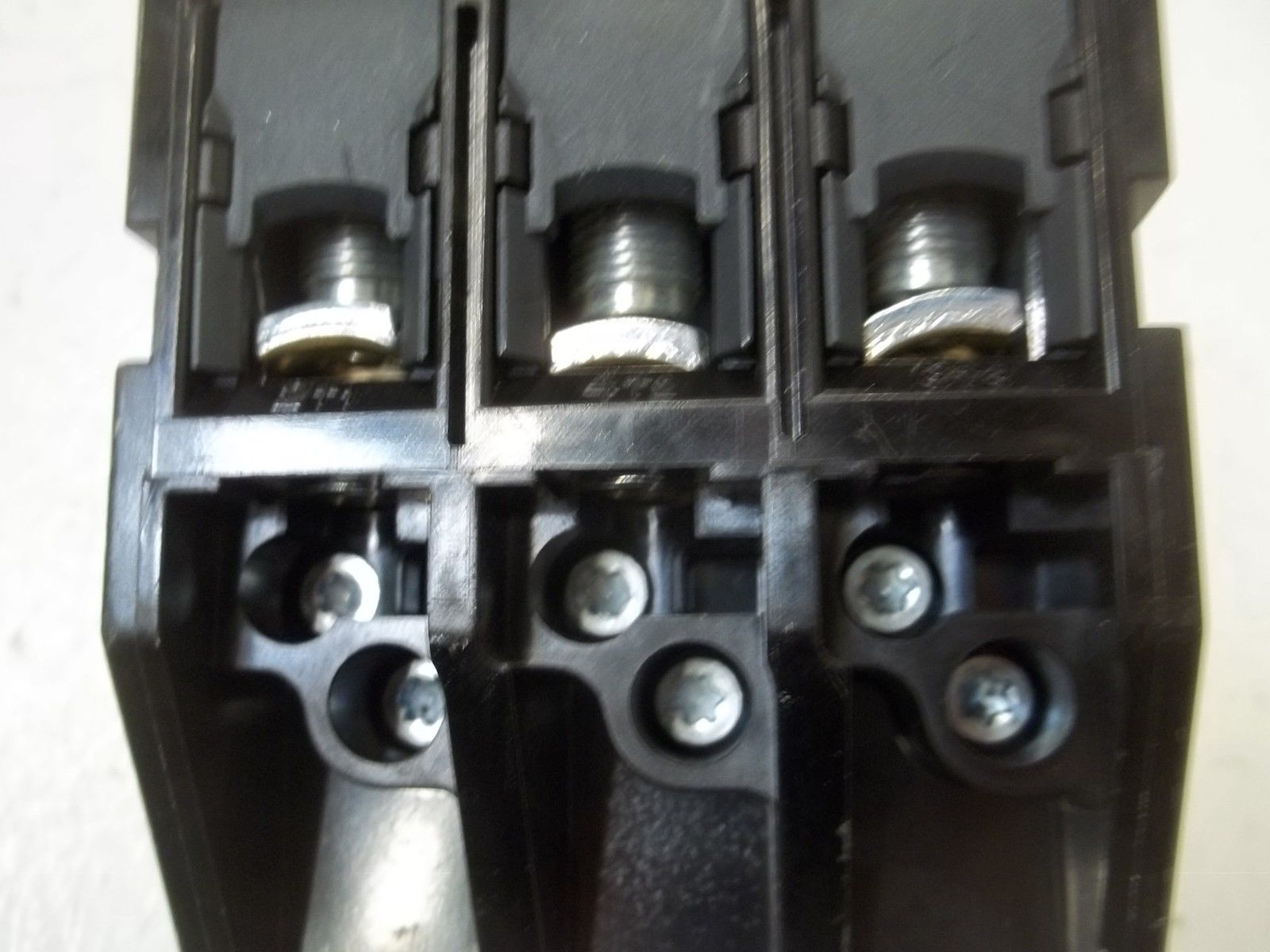 SCHNEIDER ELECTRIC LR2D3355 CONTACTOR 48-65A UNMP