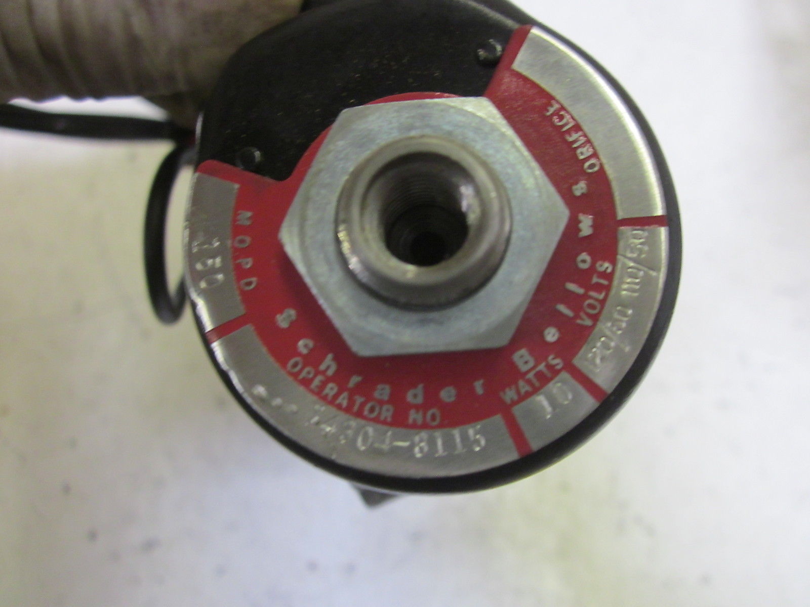 SCHRADER BELLOWS 31501-8998 VALVE ASSY 110/120V NSMP