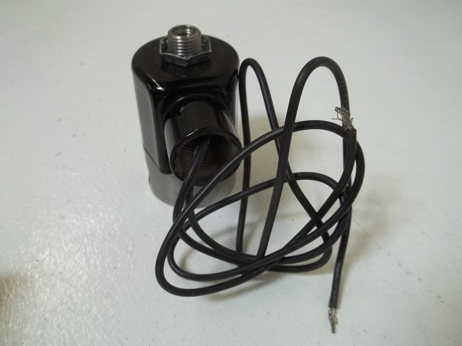 SCHRADER BELLOWS 74314-0113 3-WAY VALVE NC 24V NSMP