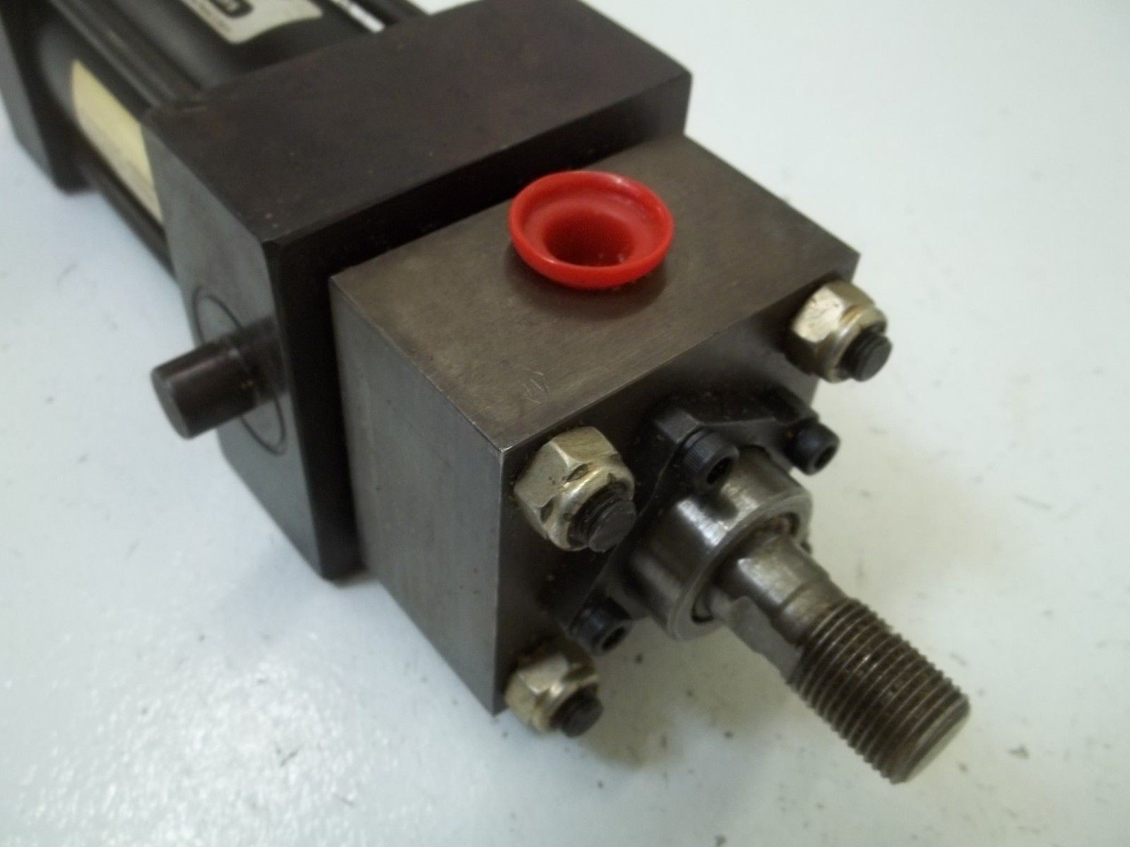 SCHRADER BELLOWS FAB000054 PNEUMATIC CYLINDER UNMP
