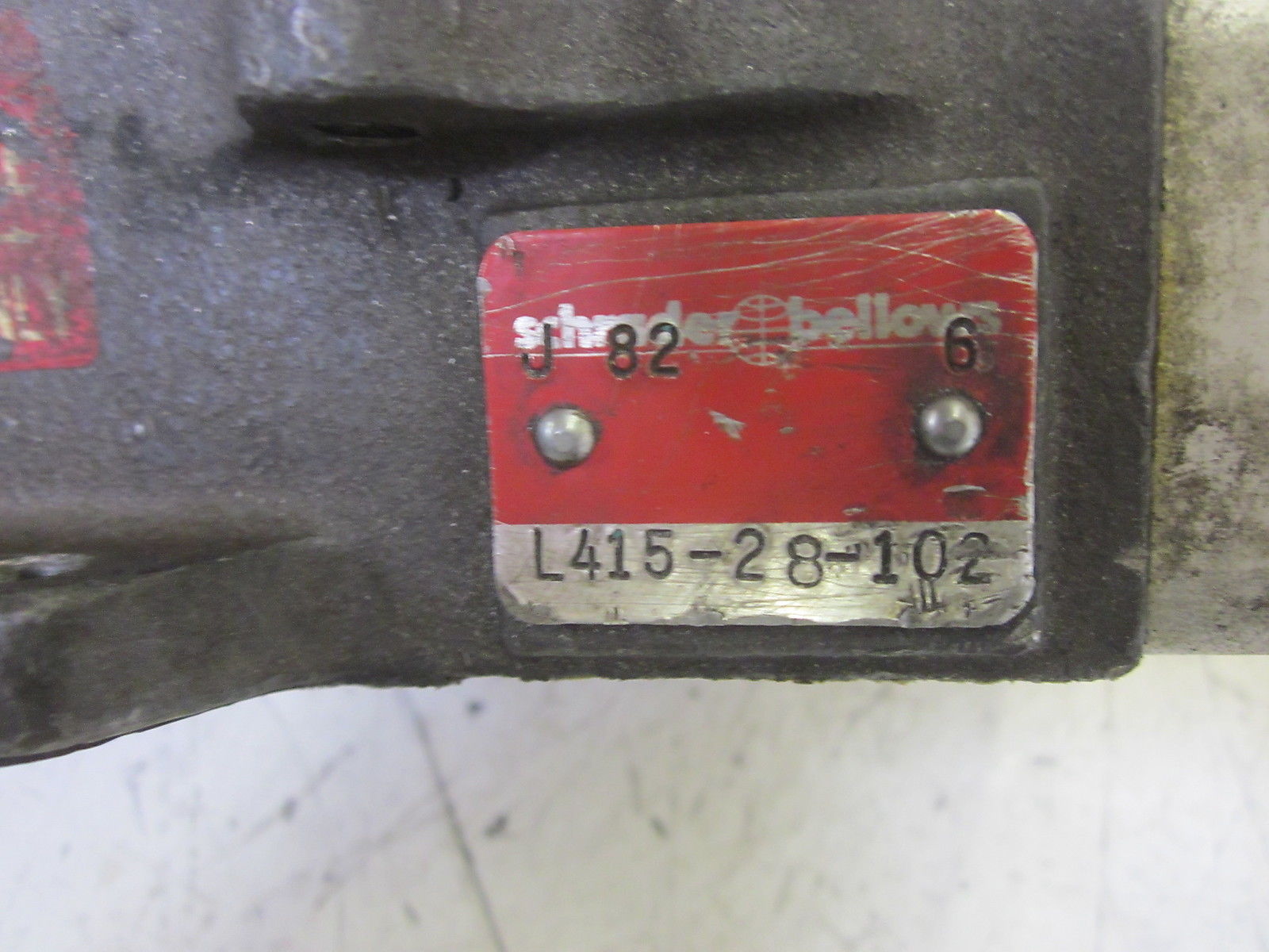 SCHRADER BELLOWS L415-28-102 SOLENOID VALVE 110/120V (AS IS) UNMP