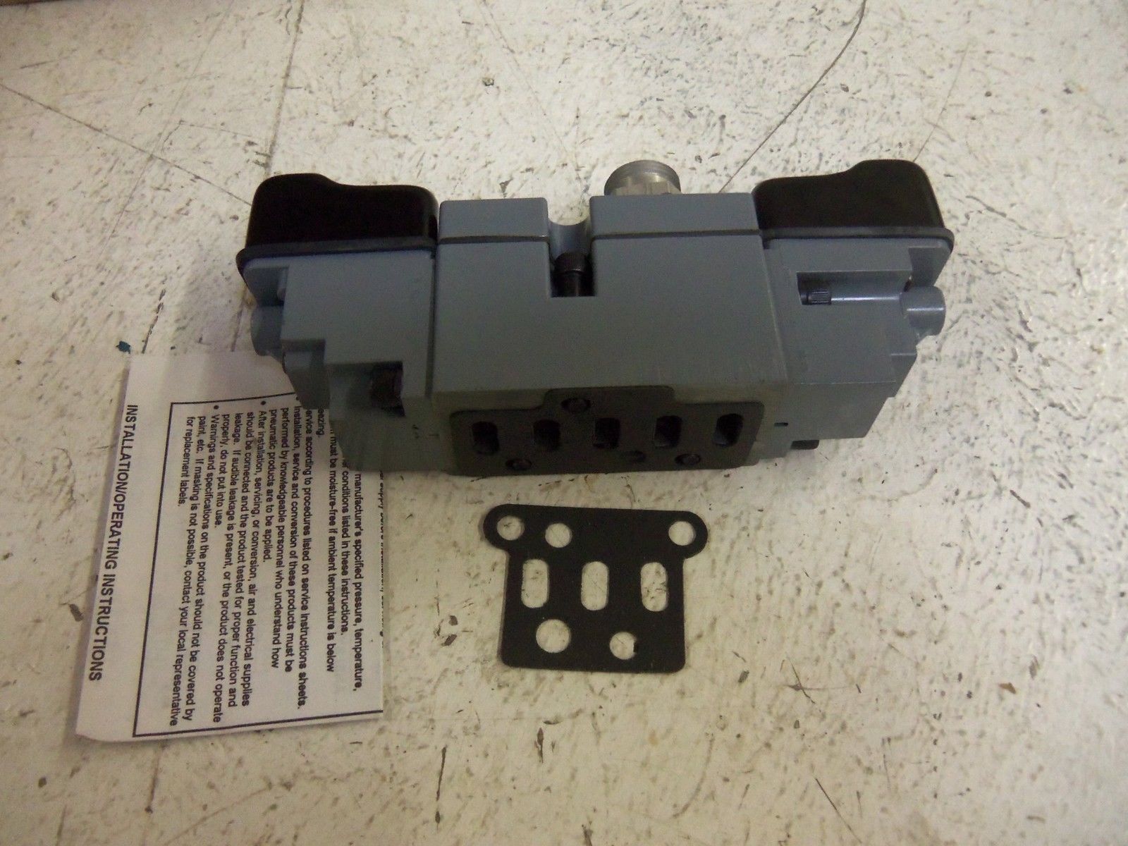 SCHRADER BELLOWS L715230257VXB VALVE NSMP