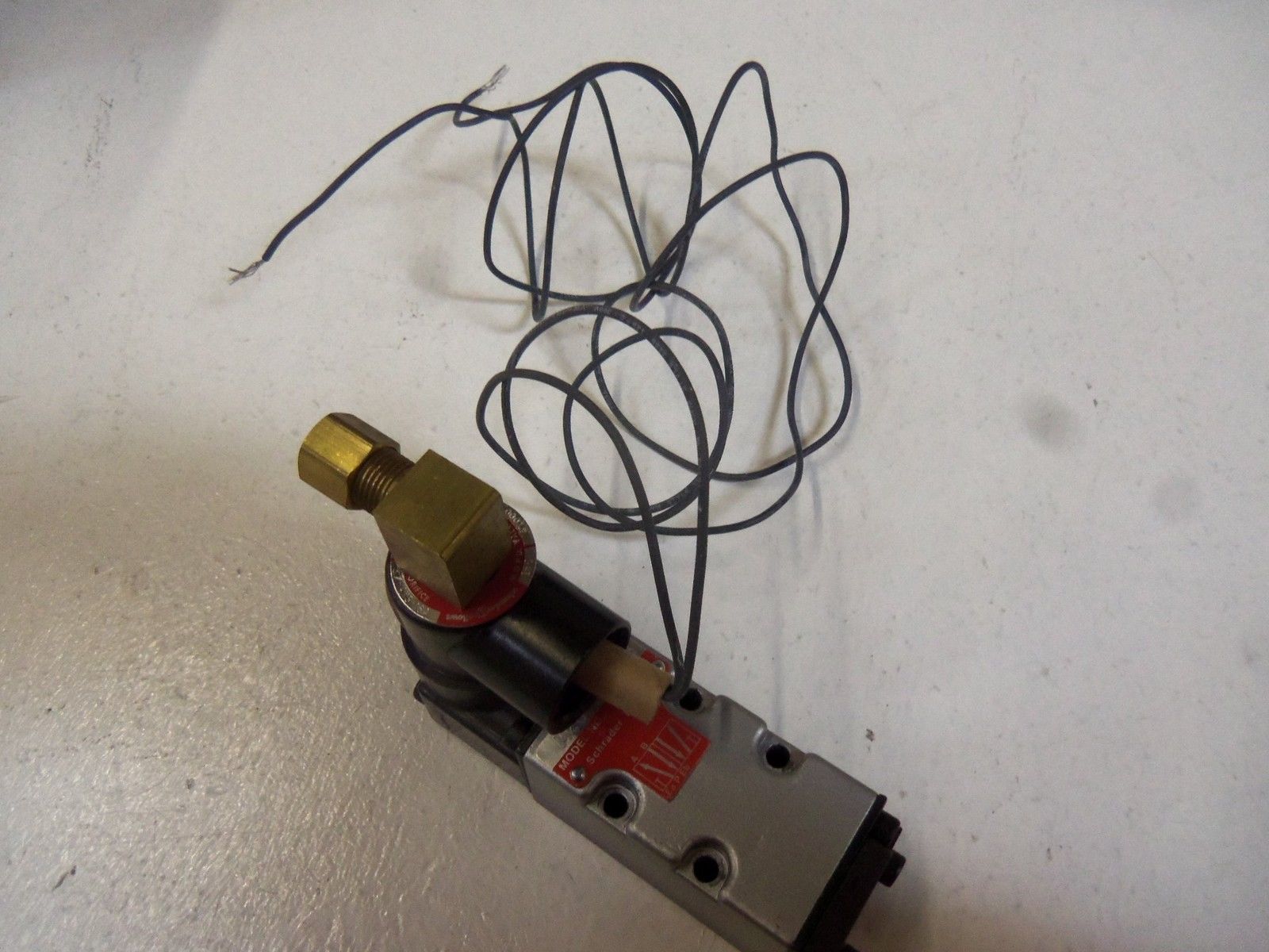 SCHRADER BELLOWS VALVE M20020104 UNMP