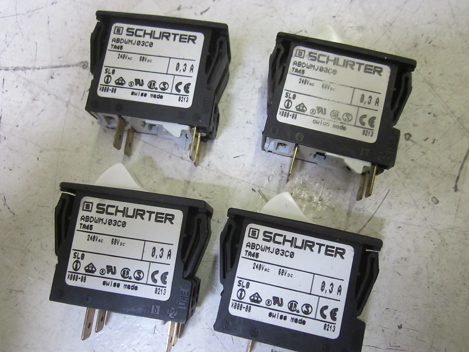 SCHURTER ABDWMJ03C0 SWITCH 240VAC  NSNP