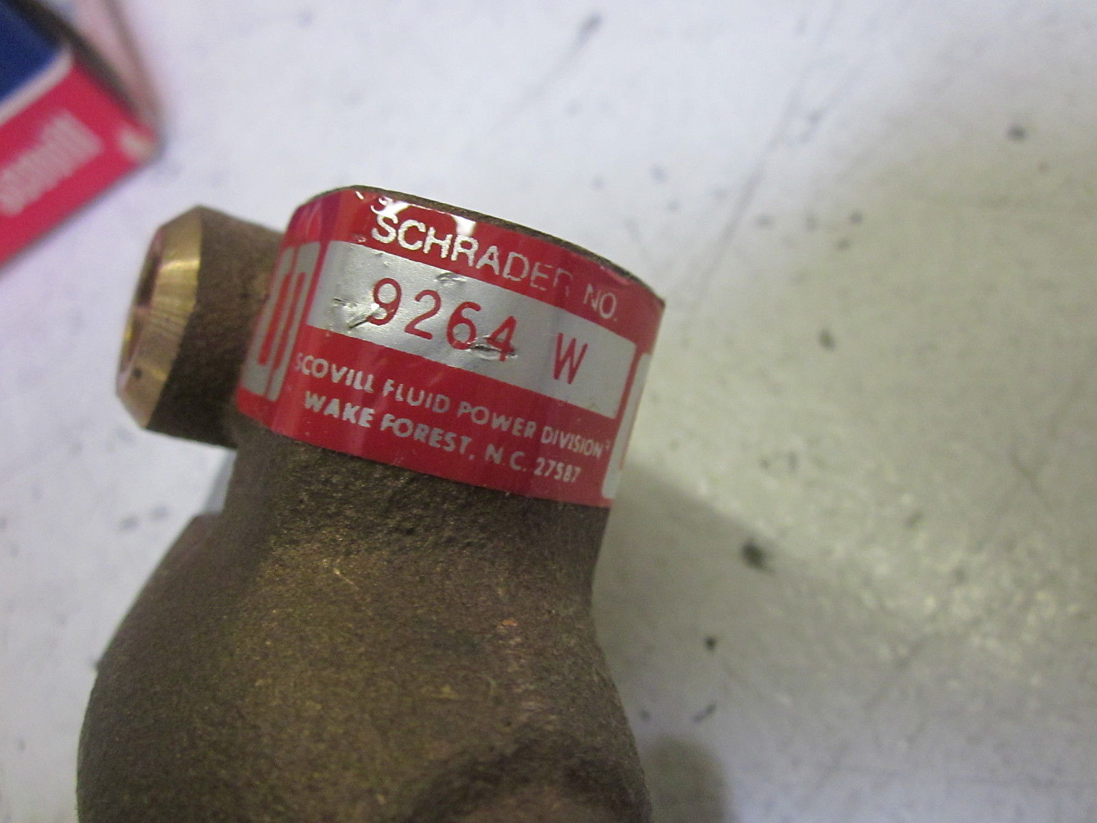 SCHRADER 9264-0329W 3/8" NSMP