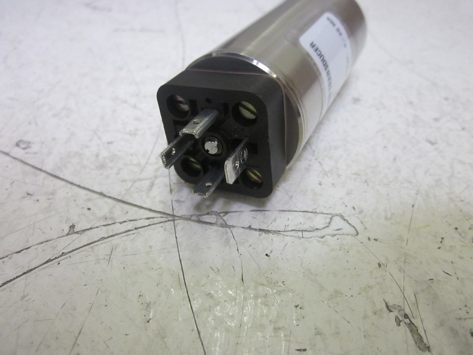 SENSOTEC 440/7229-04 AMPLIFIED TRANSDUCER 500PSIG 13-32 VDC UNMP