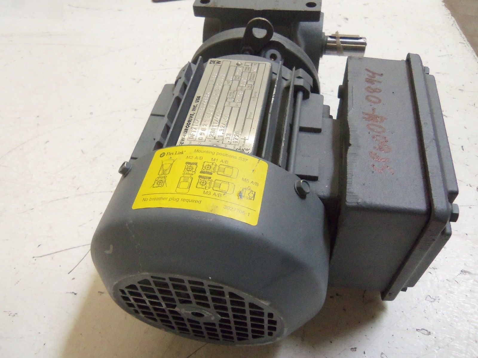 SEW-EURODRIVE S37DT71C4-5044954 NSNP