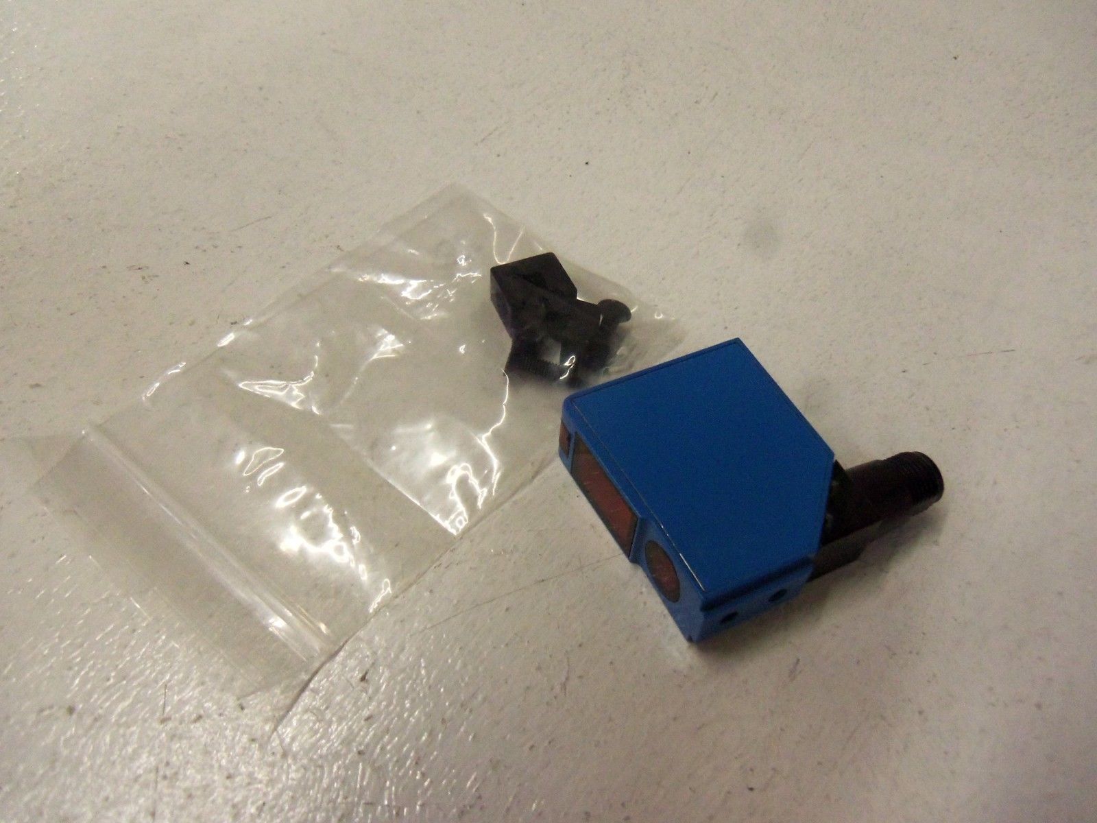 SICK PROXIMITY PHOTOELECTRIC WT12-P4471 NSMP