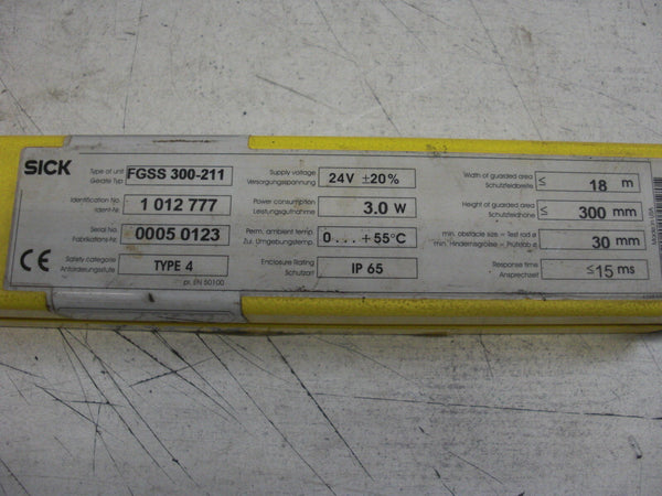 SICK 30-FGS FGSS-300-211 SAFETY LIGHT CURTAIN SENDER UNMP