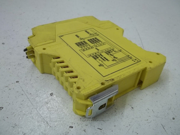 SICK UE401-A00010 SAFETY EVALUATION DEVICE RELAY UNMP