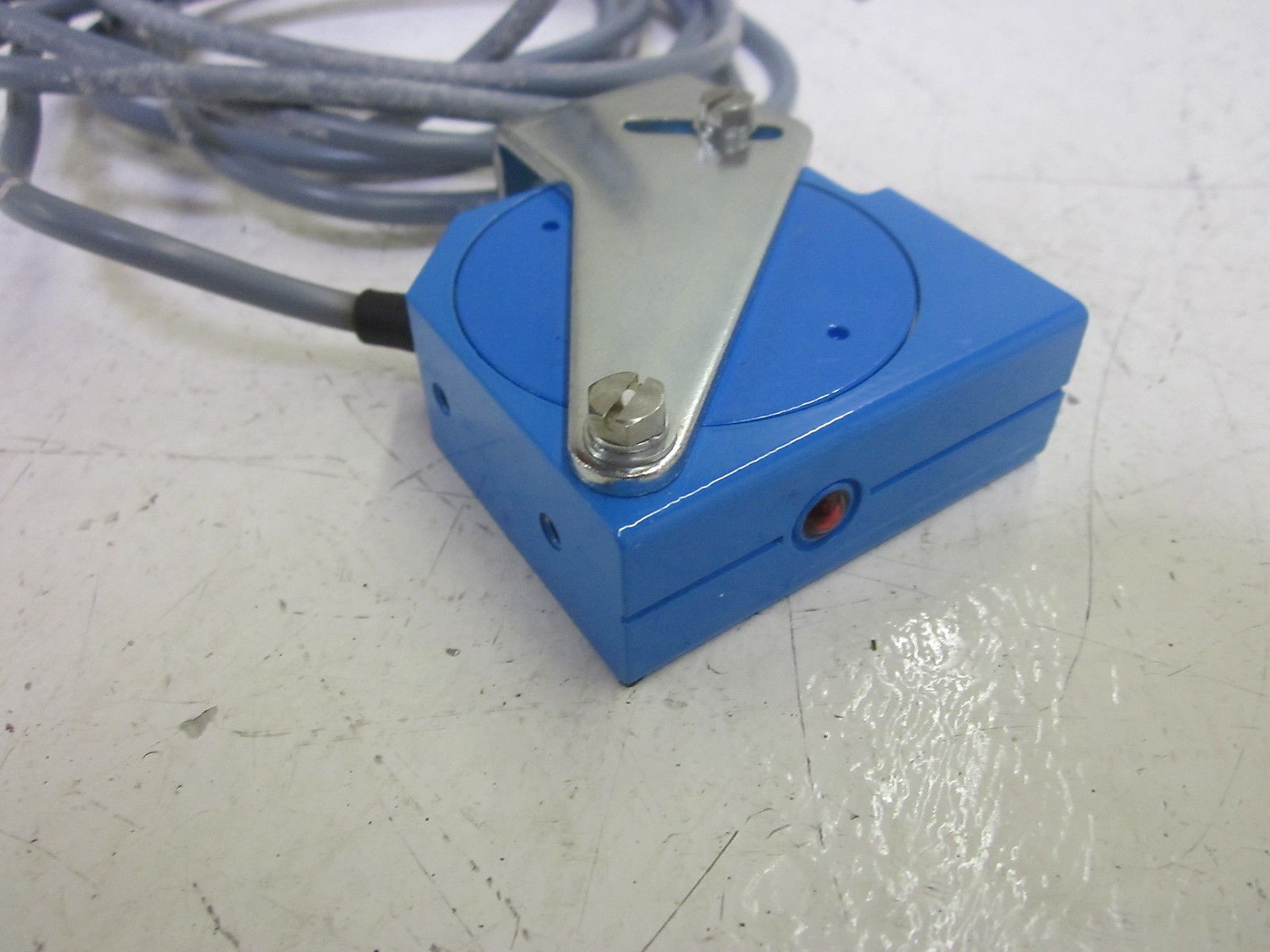 SICK WS20-602 PHOTOELECTRIC SENSOR 24VDC UNMP