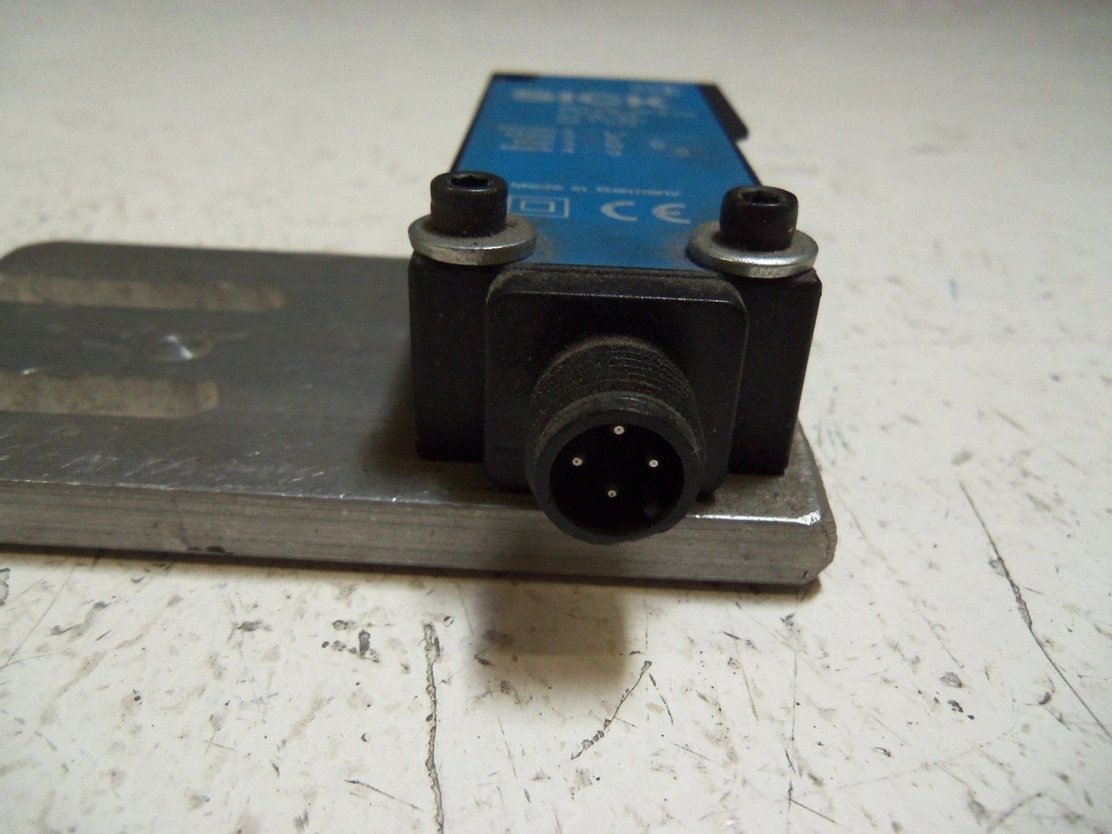 SICK WT18-2P470 PROXIMITY SENSOR UNMP