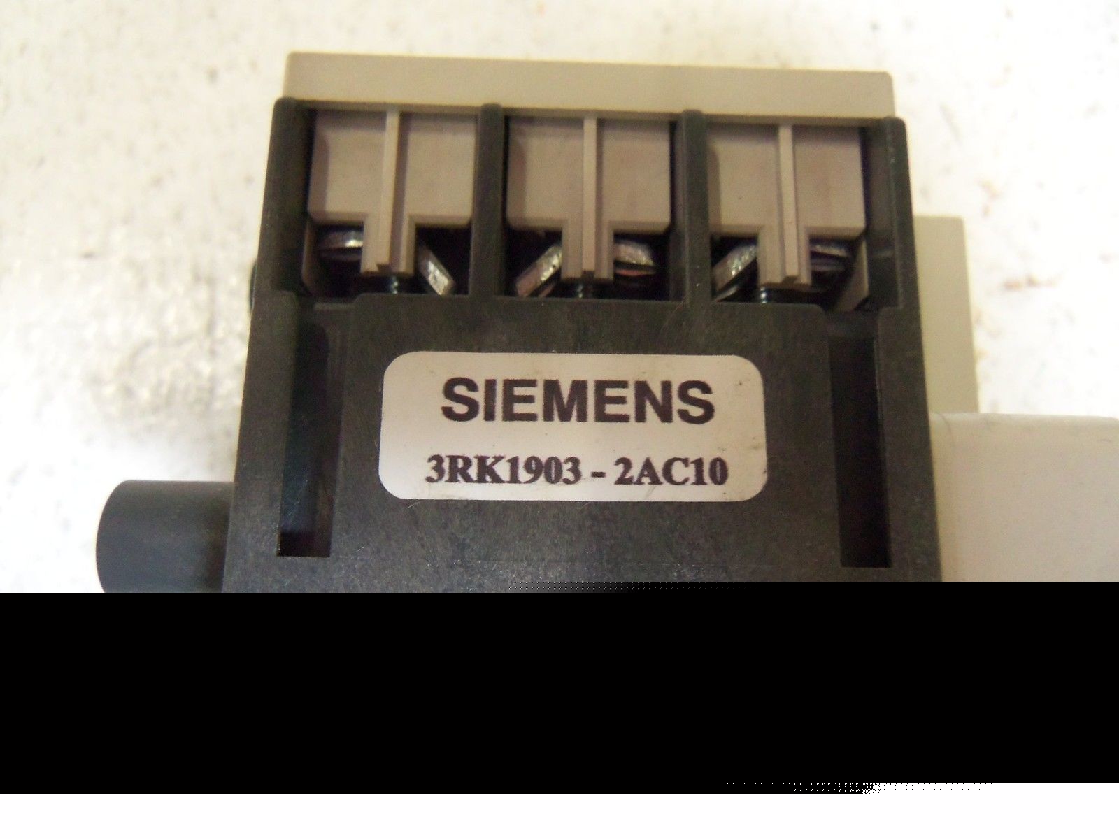 SIEMENS 3RK1903-2AC10 THERMINAL BLOCK UNMP