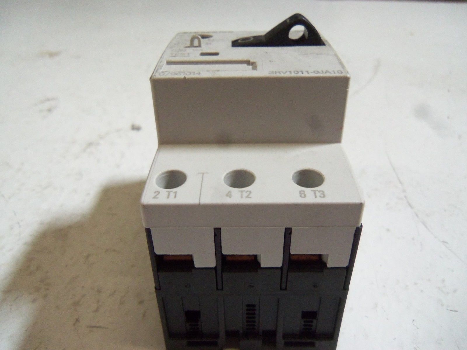 SIEMENS SIRIUS 3RV1011-0JA10 MANUAL MOTOR STARTER UNMP