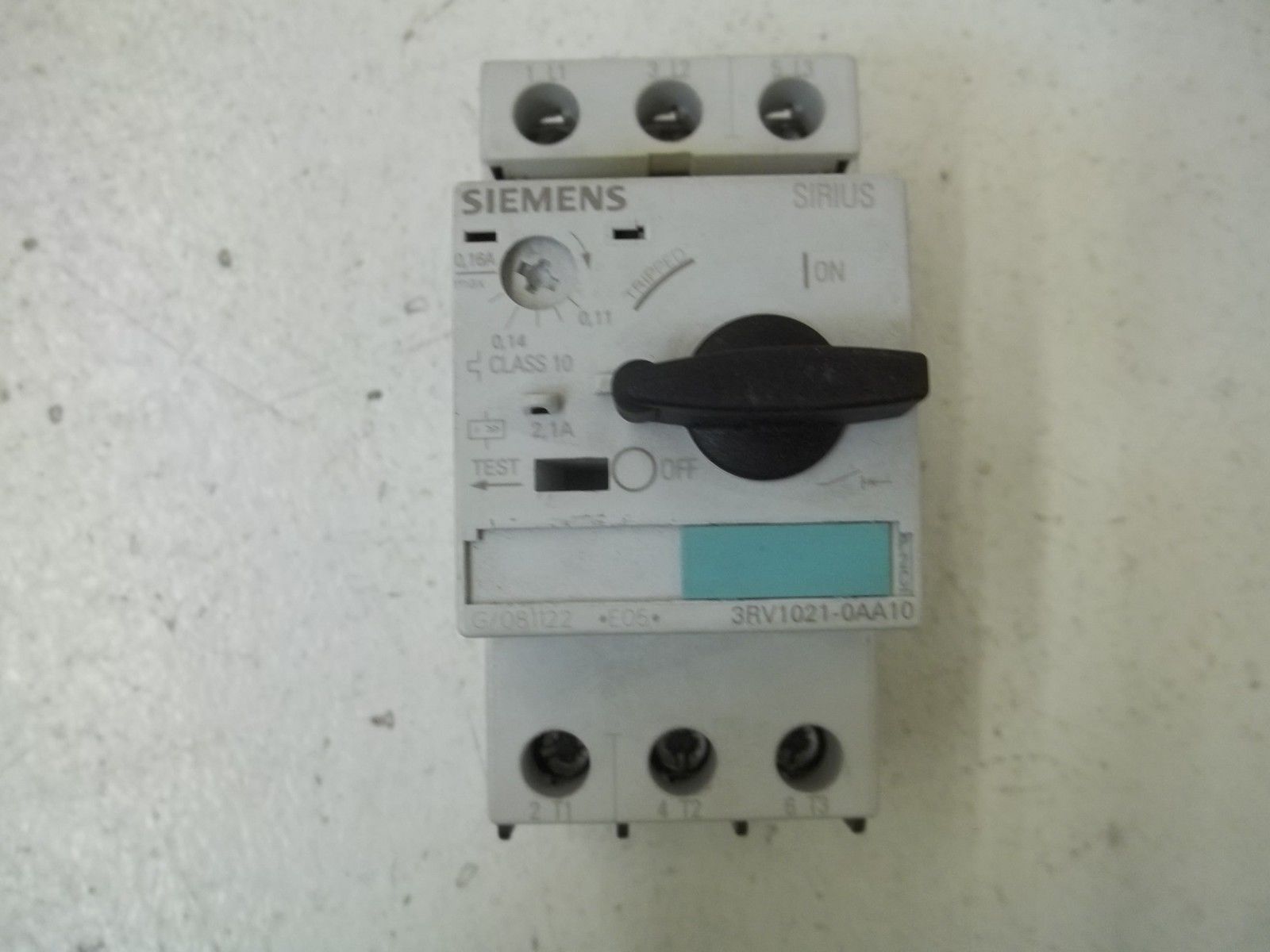 SIEMENS 3RV1021-0AA10 MOTOR STARTER PROTECTOR UNMP