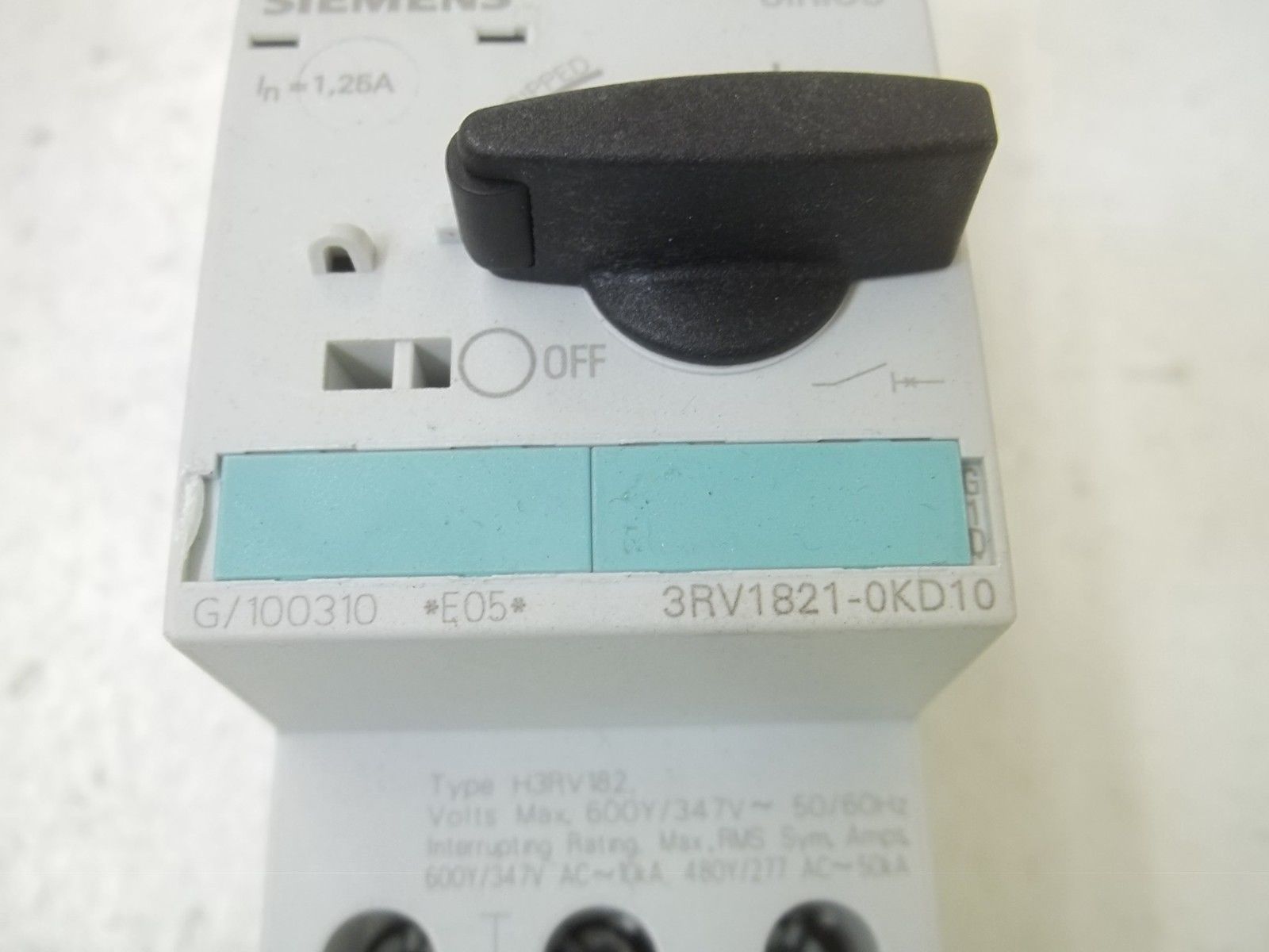 SIEMENS 3RV1821-0KD10 CIRCUIT BREAKER UNMP