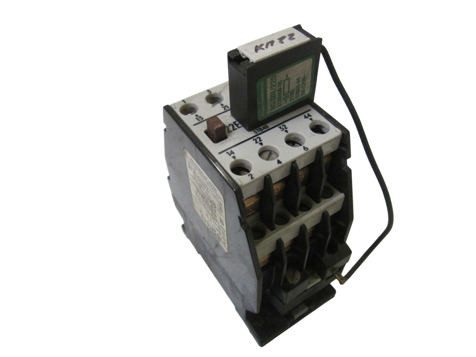 SIEMENS 3TB4017-0A 50V UNMP