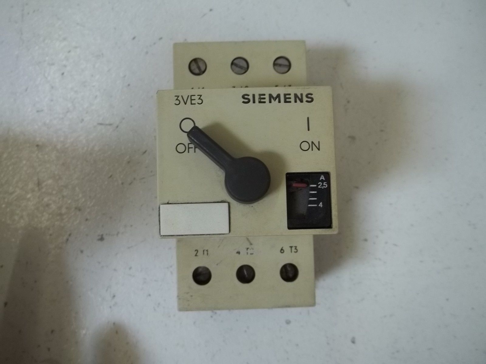 SIEMENS 3VE3000-2JA00 MANUAL MOTOR STARTER UNMP