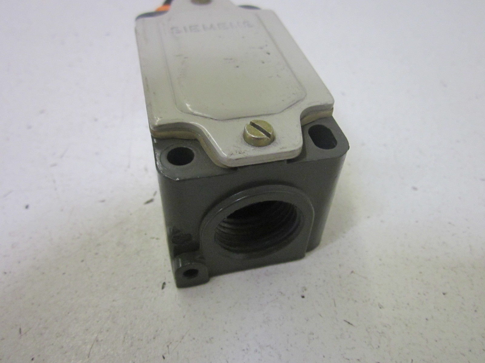 SIEMENS 3ZA2312-1C  (AS PICTURED) UNMP
