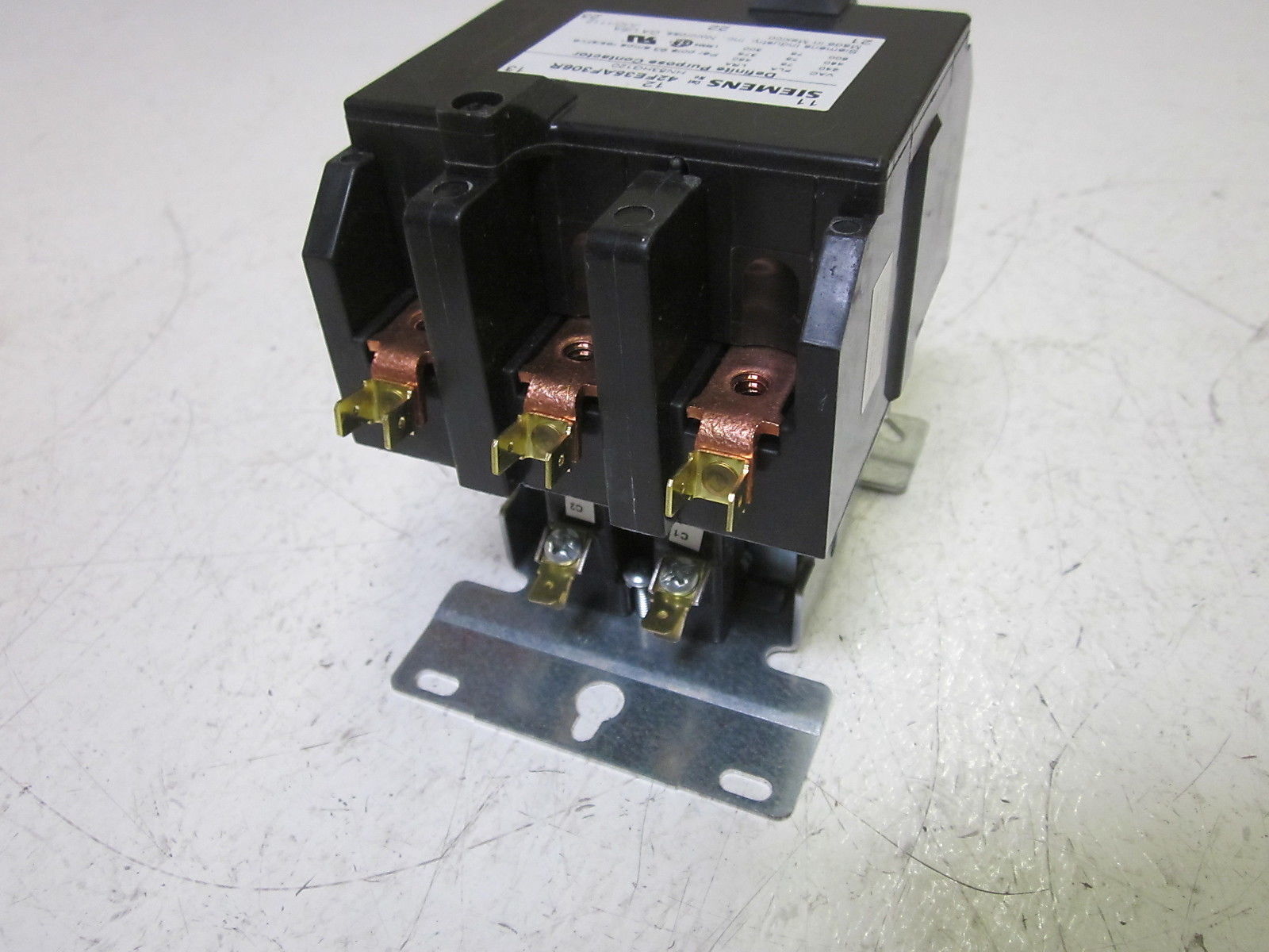 SIEMENS 42FE35AF306R CONTACTOR 110/120V UNMP
