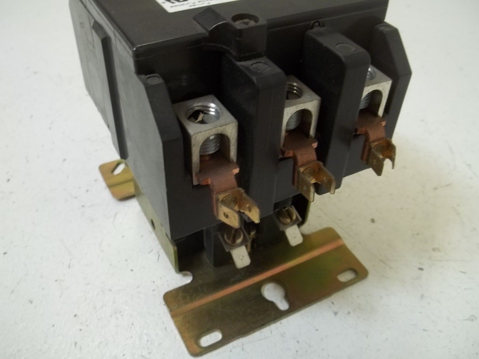 SIEMENS 42GE35AF357R CONTACTOR 120V UNMP
